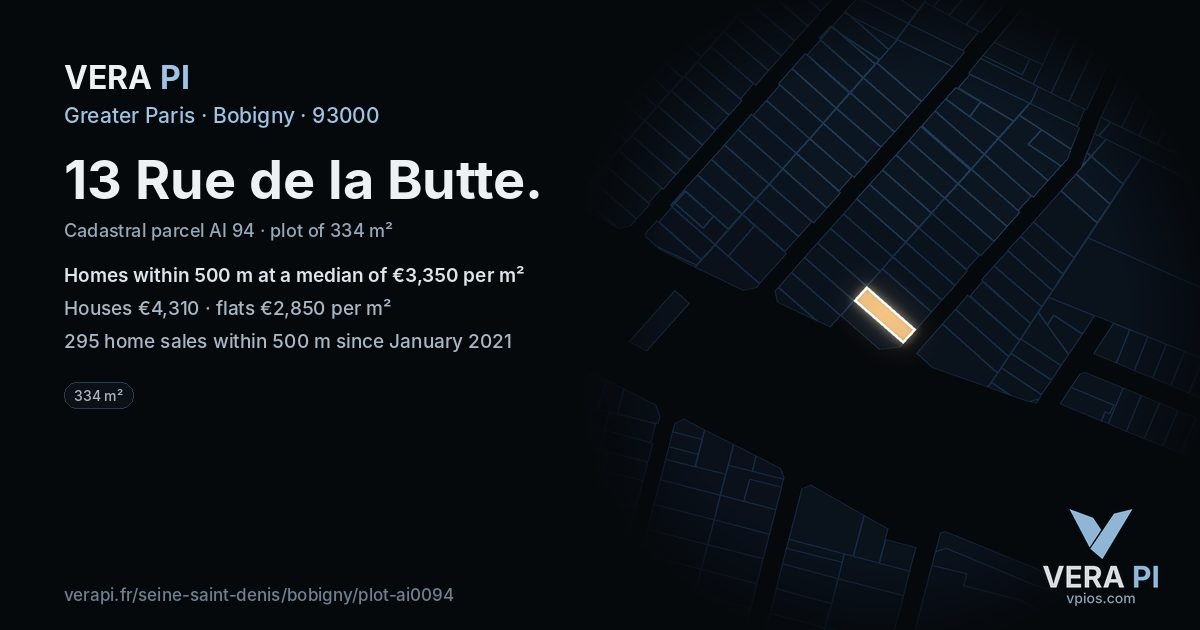 13 Rue de la Butte, Bobigny at night – the plot lit, the parcels around coloured by the prices near them