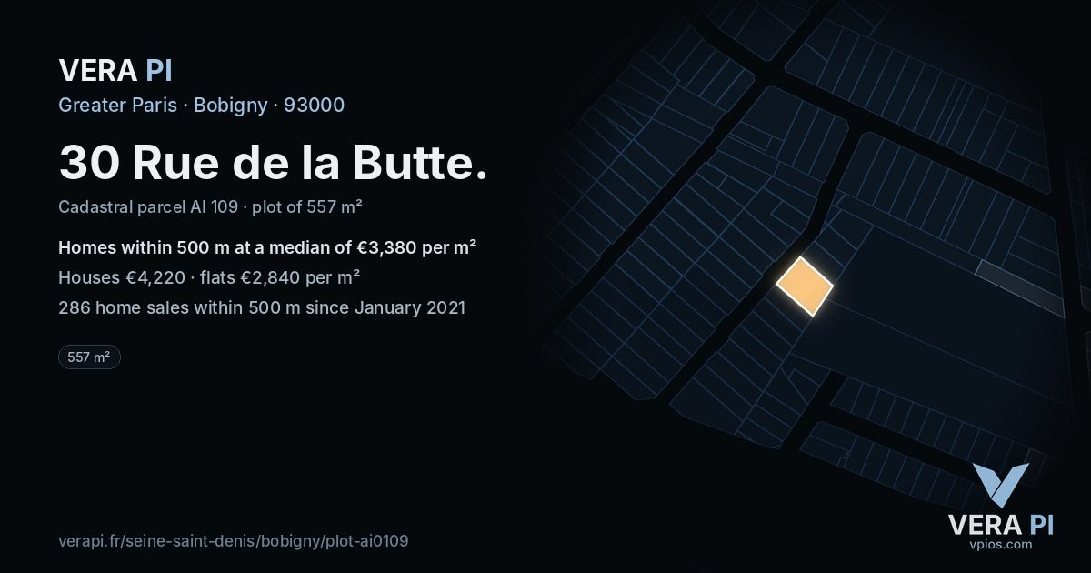 30 Rue de la Butte, Bobigny at night – the plot lit, the parcels around coloured by the prices near them