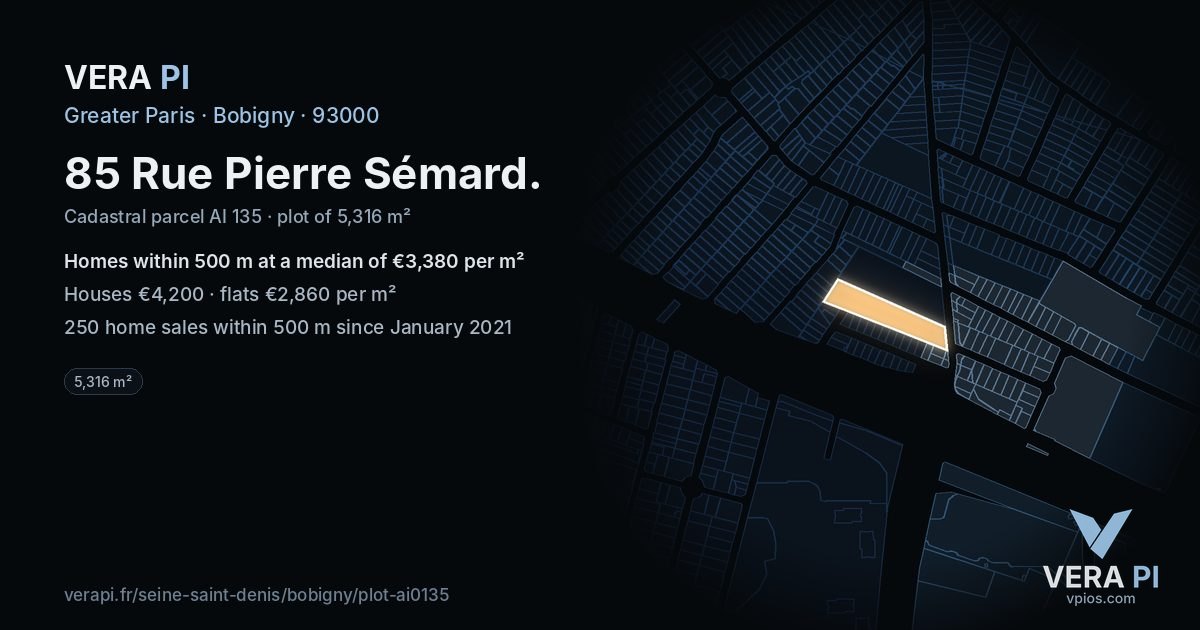 85 Rue Pierre Sémard, Bobigny at night – the plot lit, the parcels around coloured by the prices near them