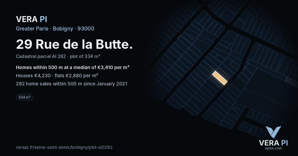 29 Rue de la Butte, Bobigny at night – the plot lit, the parcels around coloured by the prices near them