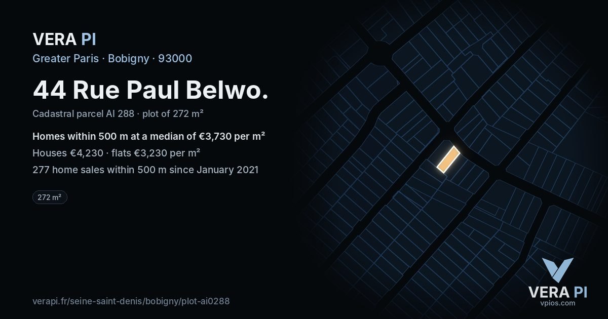 44 Rue Paul Belwo, Bobigny at night – the plot lit, the parcels around coloured by the prices near them