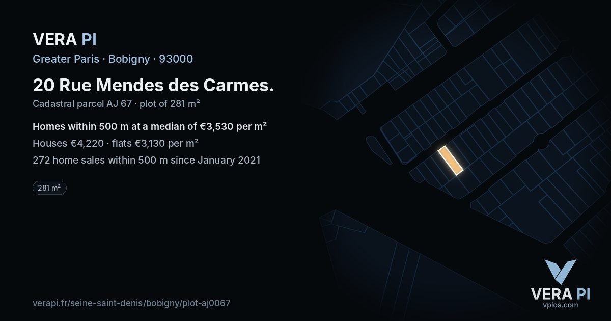 20 Rue Mendes des Carmes, Bobigny at night – the plot lit, the parcels around coloured by the prices near them