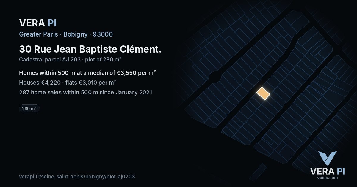 30 Rue Jean Baptiste Clément, Bobigny at night – the plot lit, the parcels around coloured by the prices near them