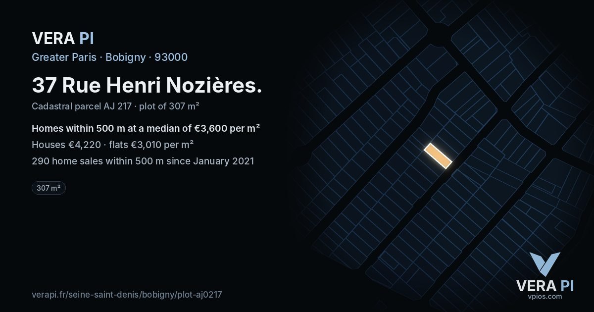 37 Rue Henri Nozières, Bobigny at night – the plot lit, the parcels around coloured by the prices near them