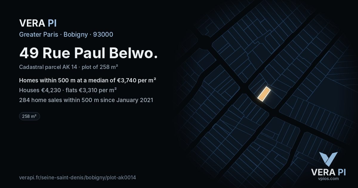 49 Rue Paul Belwo, Bobigny at night – the plot lit, the parcels around coloured by the prices near them