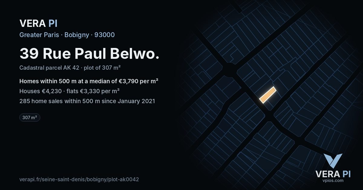 39 Rue Paul Belwo, Bobigny at night – the plot lit, the parcels around coloured by the prices near them