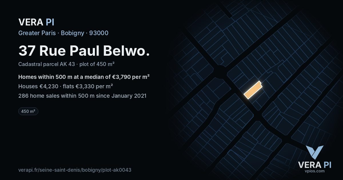 37 Rue Paul Belwo, Bobigny at night – the plot lit, the parcels around coloured by the prices near them