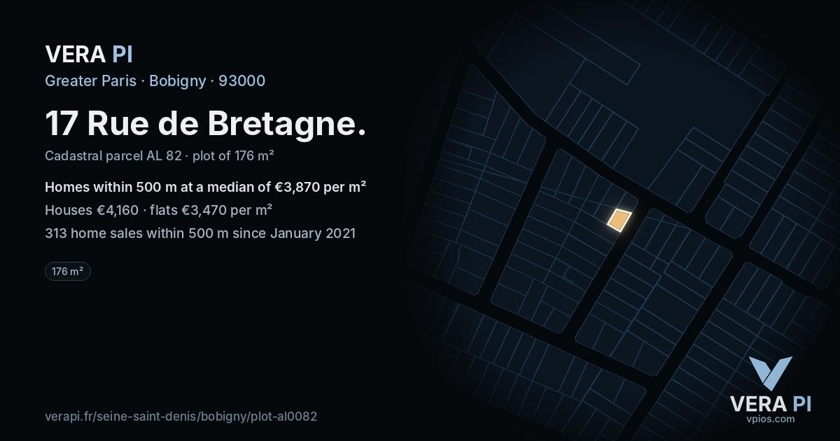 17 Rue de Bretagne, Bobigny at night – the plot lit, the parcels around coloured by the prices near them