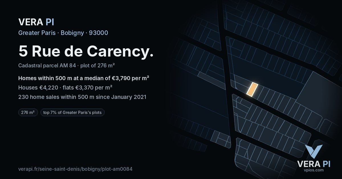 5 Rue de Carency, Bobigny at night – the plot lit, the parcels around coloured by the prices near them