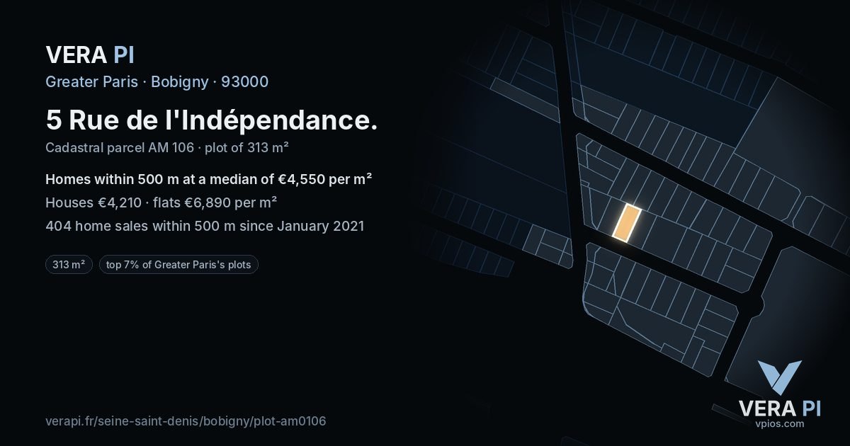 5 Rue de l'Indépendance, Bobigny at night – the plot lit, the parcels around coloured by the prices near them