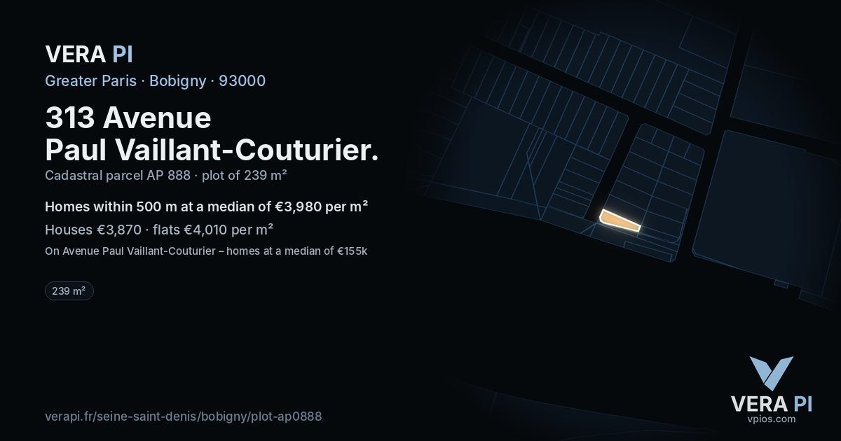 313 Avenue Paul Vaillant-Couturier, Bobigny at night – the plot lit, the parcels around coloured by the prices near them