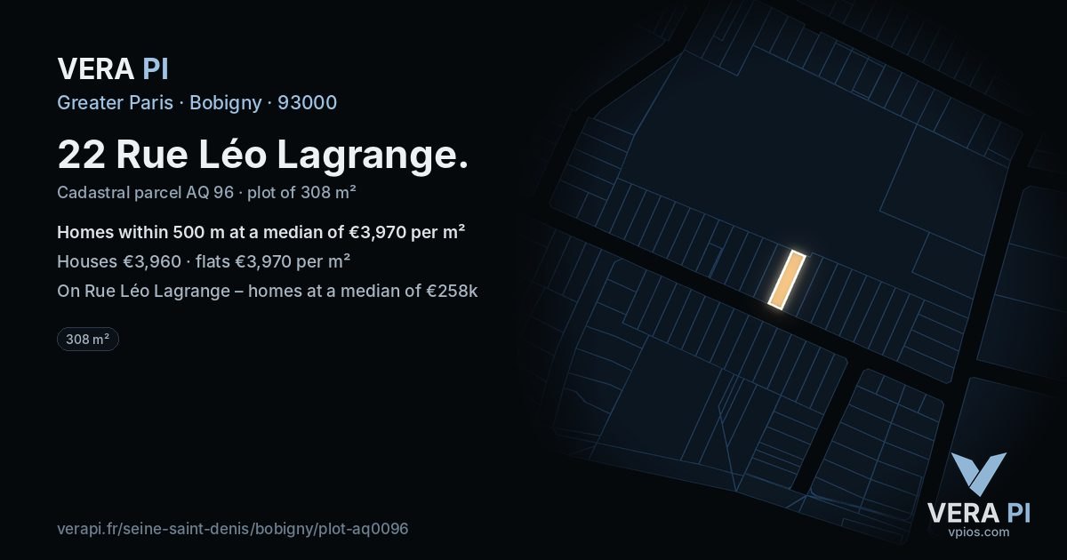 22 Rue Léo Lagrange, Bobigny at night – the plot lit, the parcels around coloured by the prices near them