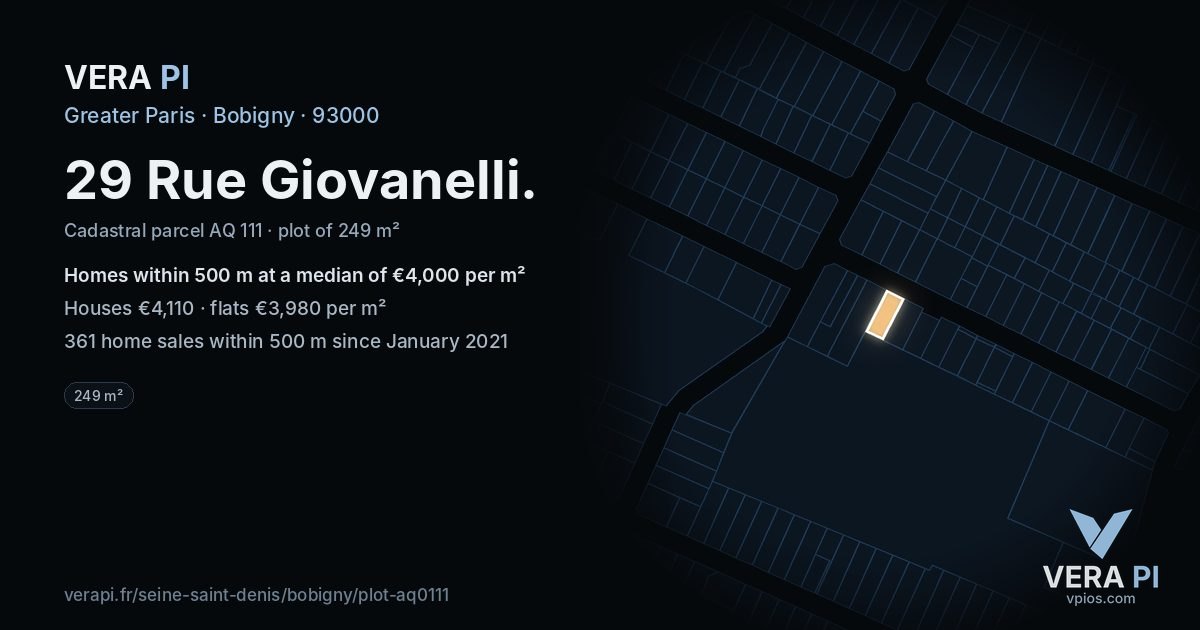 29 Rue Giovanelli, Bobigny at night – the plot lit, the parcels around coloured by the prices near them
