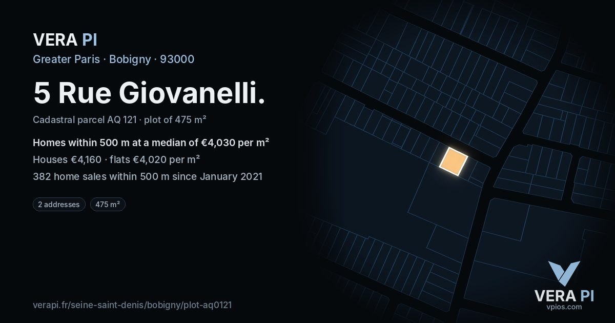 5 Rue Giovanelli, Bobigny at night – the plot lit, the parcels around coloured by the prices near them