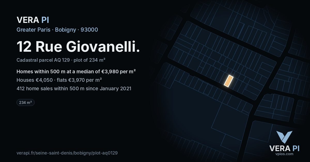 12 Rue Giovanelli, Bobigny at night – the plot lit, the parcels around coloured by the prices near them