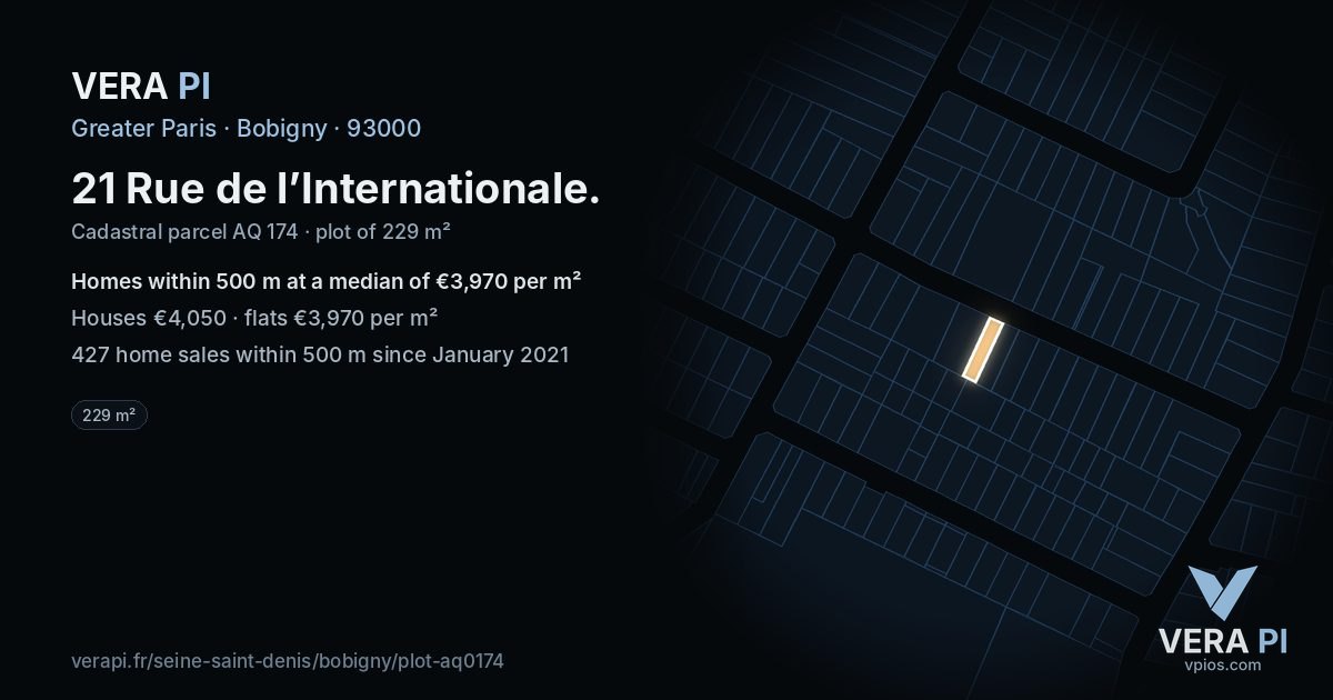 21 Rue de l’Internationale, Bobigny at night – the plot lit, the parcels around coloured by the prices near them