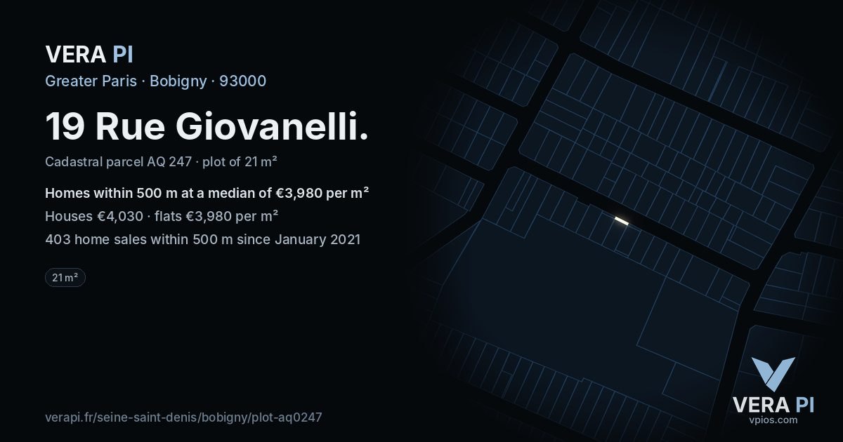 19 Rue Giovanelli, Bobigny at night – the plot lit, the parcels around coloured by the prices near them