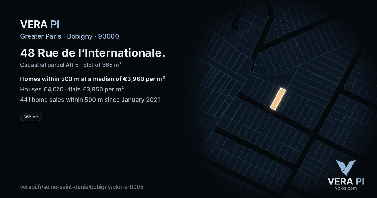 48 Rue de l’Internationale, Bobigny at night – the plot lit, the parcels around coloured by the prices near them