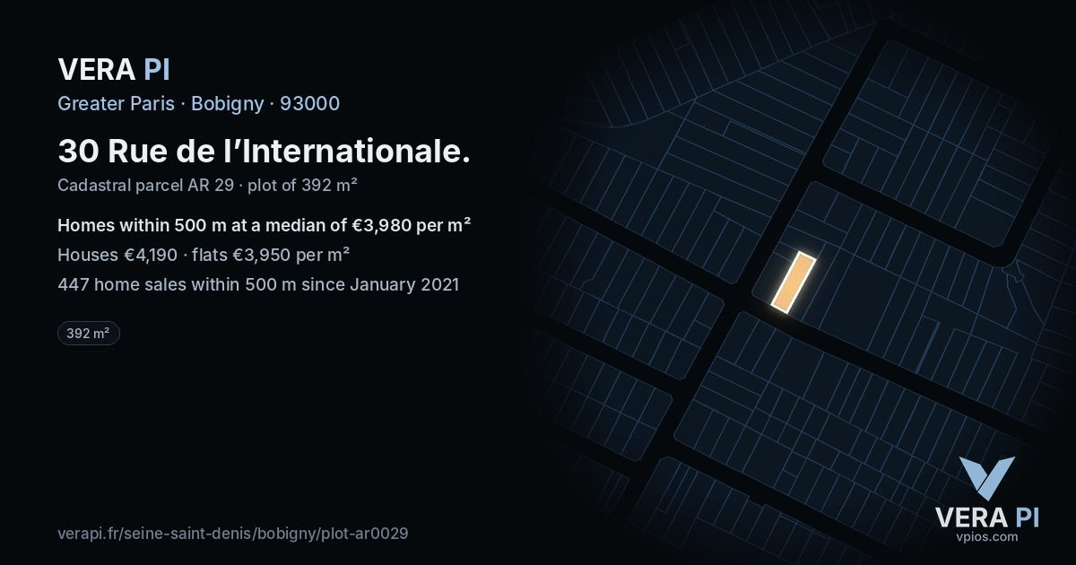 30 Rue de l’Internationale, Bobigny at night – the plot lit, the parcels around coloured by the prices near them