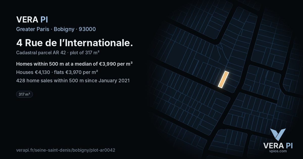 4 Rue de l’Internationale, Bobigny at night – the plot lit, the parcels around coloured by the prices near them