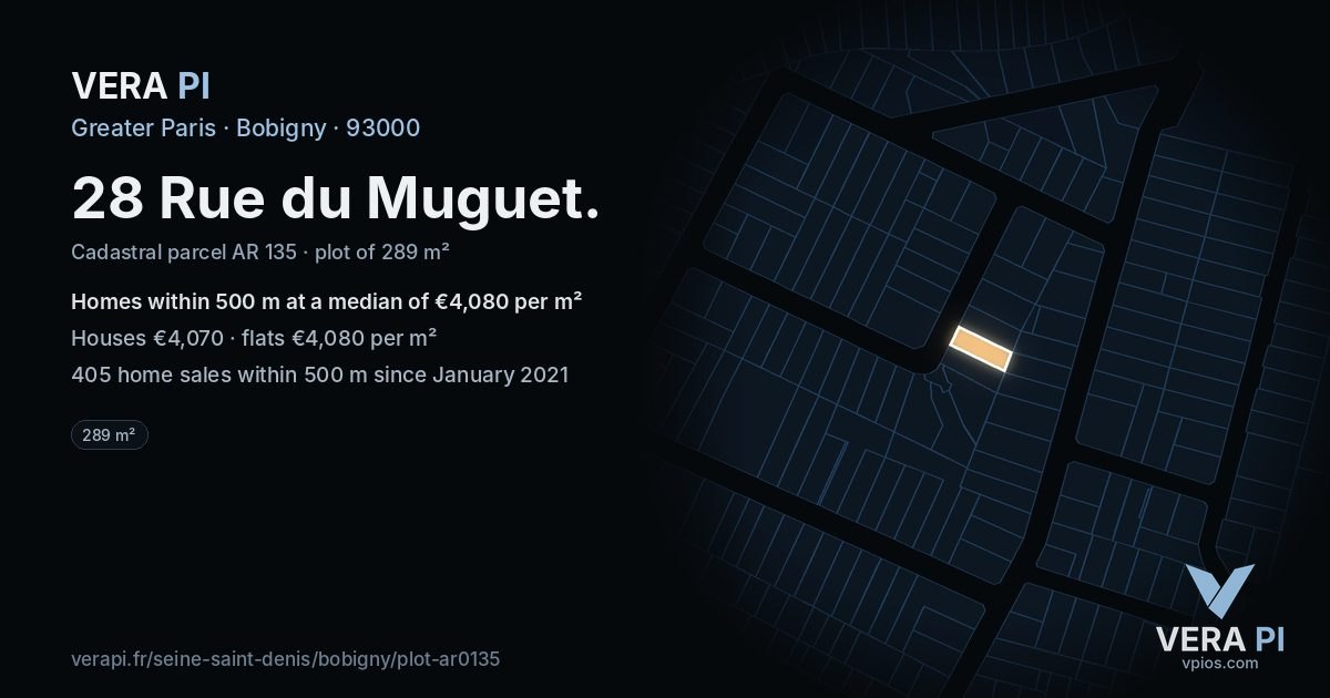 28 Rue du Muguet, Bobigny at night – the plot lit, the parcels around coloured by the prices near them