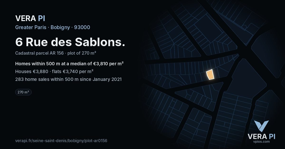 6 Rue des Sablons, Bobigny at night – the plot lit, the parcels around coloured by the prices near them