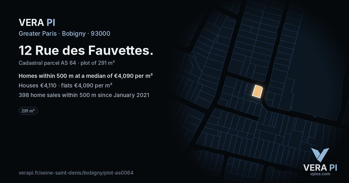 12 Rue des Fauvettes, Bobigny at night – the plot lit, the parcels around coloured by the prices near them