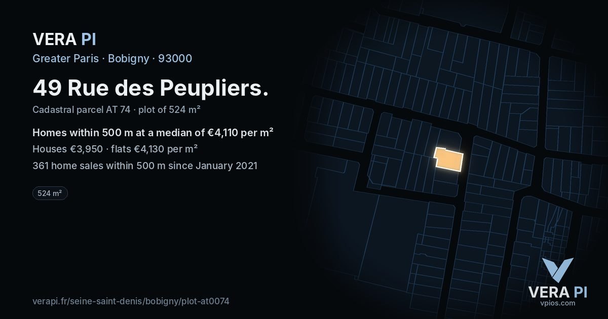 49 Rue des Peupliers, Bobigny at night – the plot lit, the parcels around coloured by the prices near them