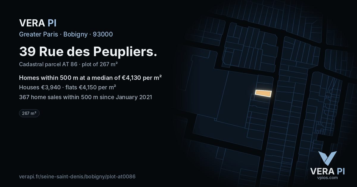 39 Rue des Peupliers, Bobigny at night – the plot lit, the parcels around coloured by the prices near them