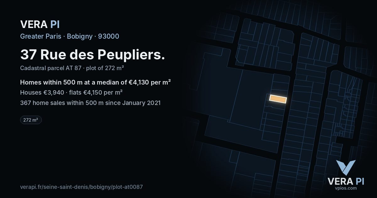 37 Rue des Peupliers, Bobigny at night – the plot lit, the parcels around coloured by the prices near them