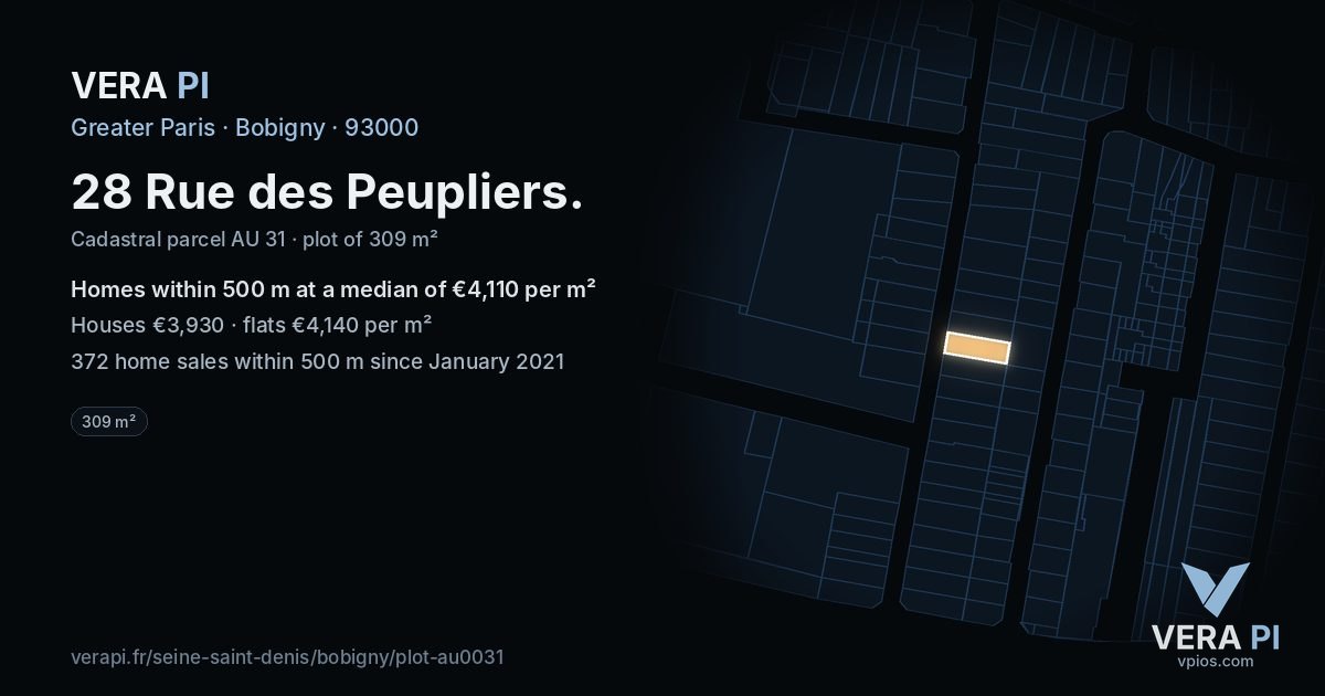 28 Rue des Peupliers, Bobigny at night – the plot lit, the parcels around coloured by the prices near them