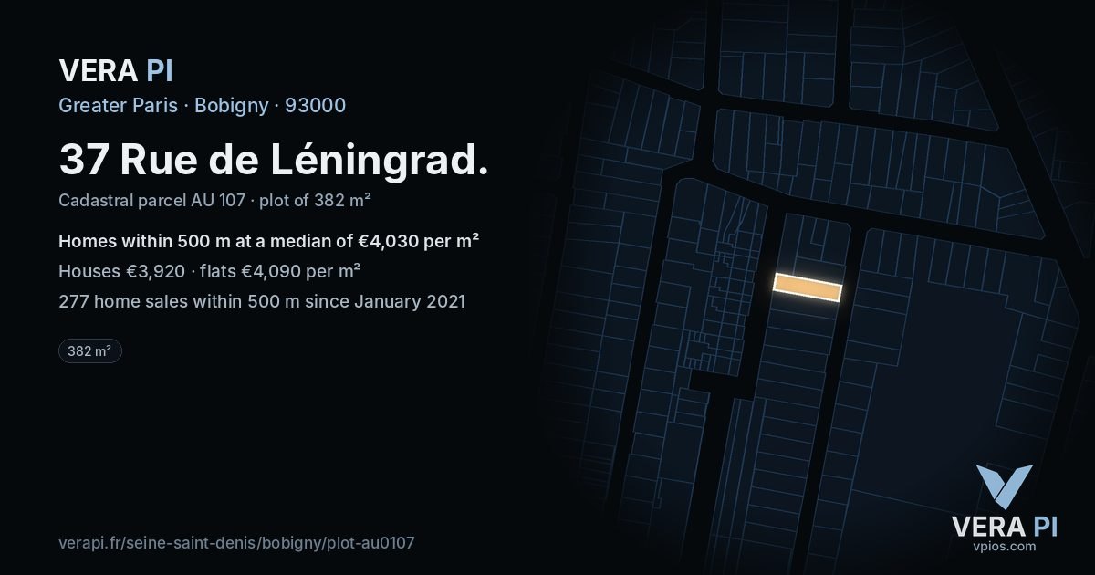 37 Rue de Léningrad, Bobigny at night – the plot lit, the parcels around coloured by the prices near them