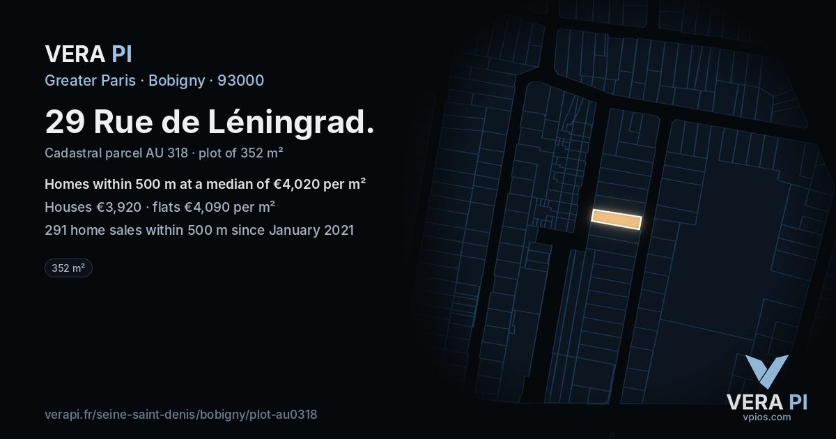 29 Rue de Léningrad, Bobigny at night – the plot lit, the parcels around coloured by the prices near them