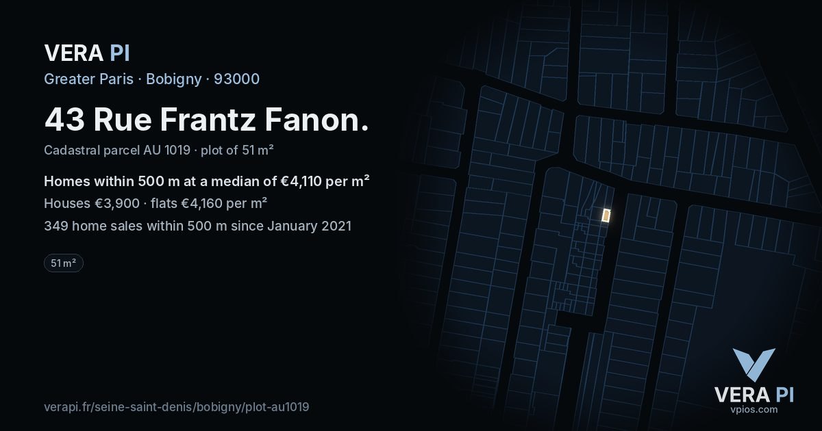 43 Rue Frantz Fanon, Bobigny at night – the plot lit, the parcels around coloured by the prices near them