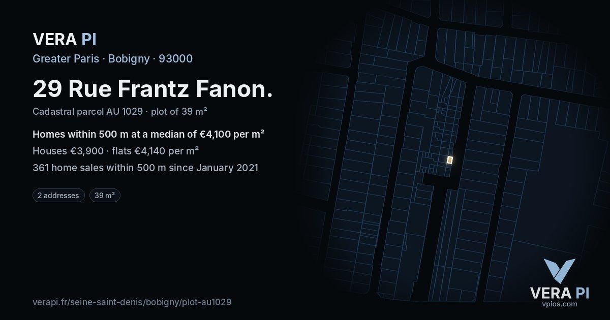 29 Rue Frantz Fanon, Bobigny at night – the plot lit, the parcels around coloured by the prices near them