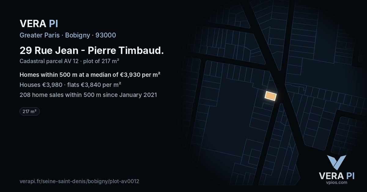 29 Rue Jean - Pierre Timbaud, Bobigny at night – the plot lit, the parcels around coloured by the prices near them
