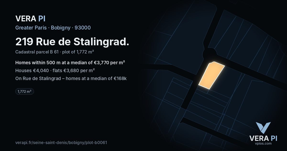 219 Rue de Stalingrad, Bobigny at night – the plot lit, the parcels around coloured by the prices near them