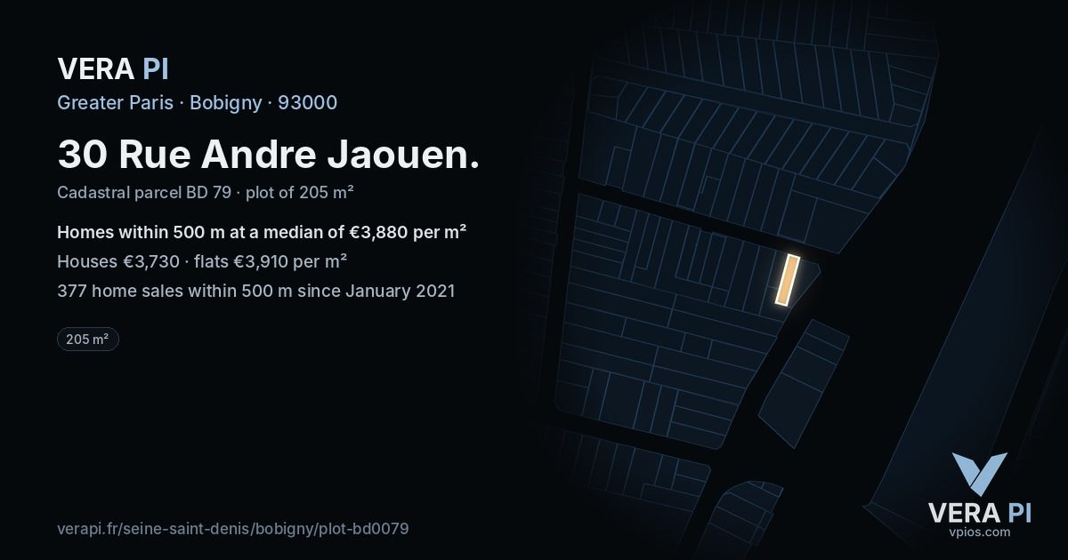 30 Rue Andre Jaouen, Bobigny at night – the plot lit, the parcels around coloured by the prices near them