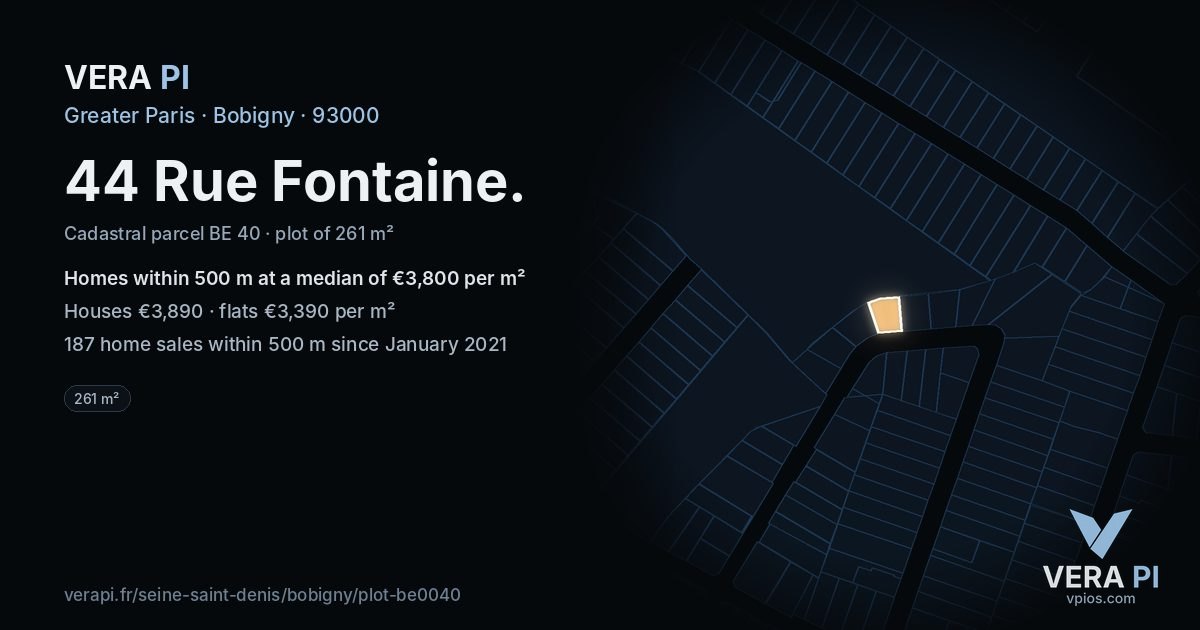 44 Rue Fontaine, Bobigny at night – the plot lit, the parcels around coloured by the prices near them