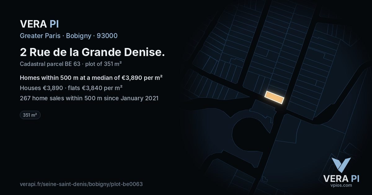 2 Rue de la Grande Denise, Bobigny at night – the plot lit, the parcels around coloured by the prices near them