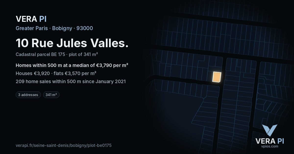 10 Rue Jules Valles, Bobigny at night – the plot lit, the parcels around coloured by the prices near them