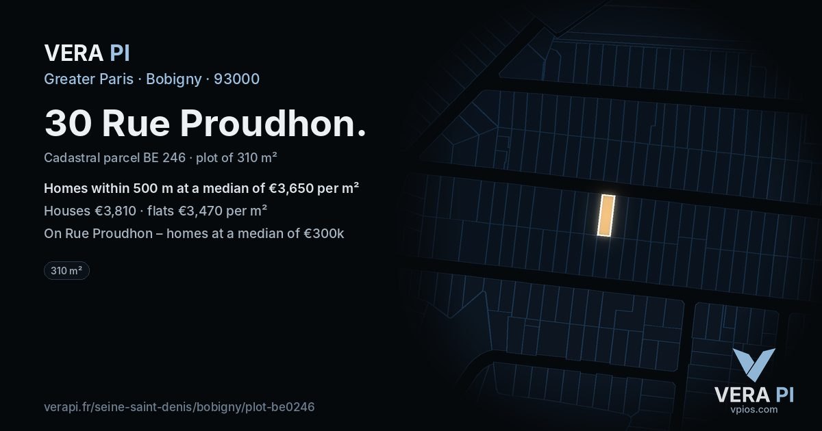 30 Rue Proudhon, Bobigny at night – the plot lit, the parcels around coloured by the prices near them