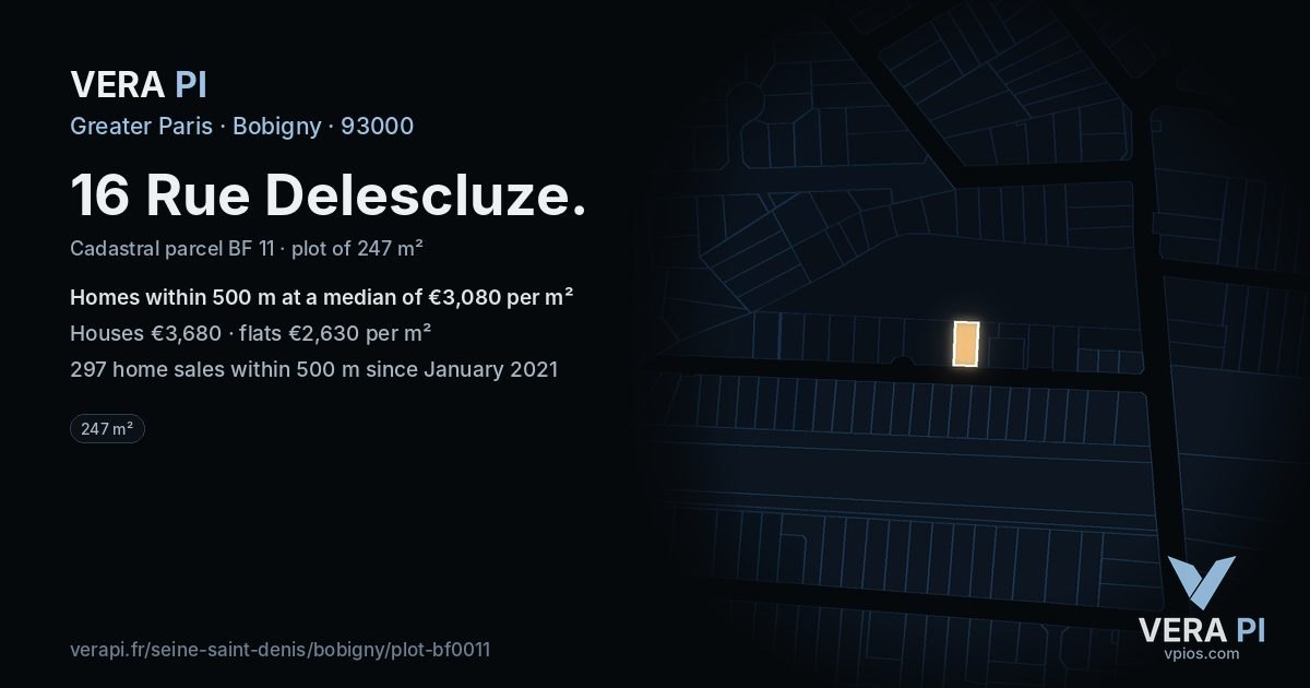 16 Rue Delescluze, Bobigny at night – the plot lit, the parcels around coloured by the prices near them