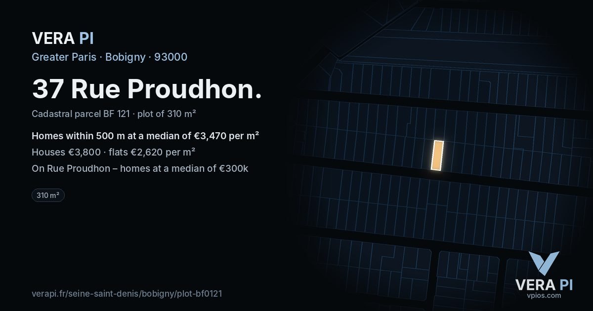 37 Rue Proudhon, Bobigny at night – the plot lit, the parcels around coloured by the prices near them