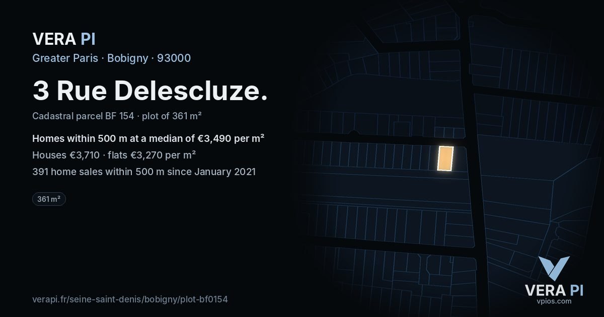 3 Rue Delescluze, Bobigny at night – the plot lit, the parcels around coloured by the prices near them