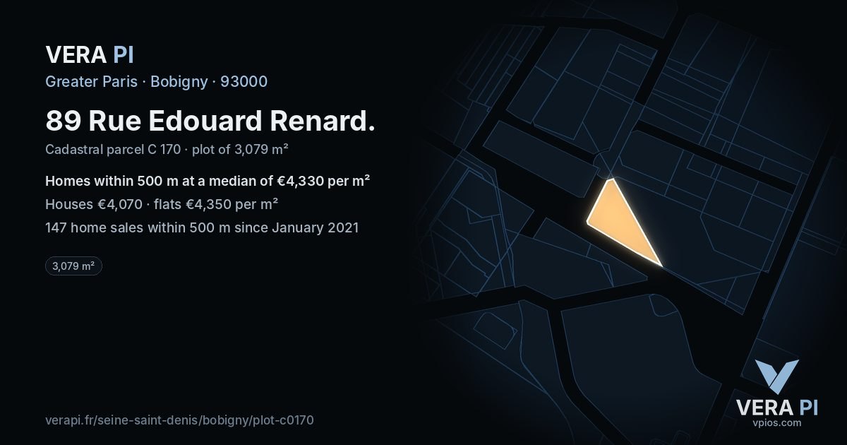 89 Rue Edouard Renard, Bobigny at night – the plot lit, the parcels around coloured by the prices near them