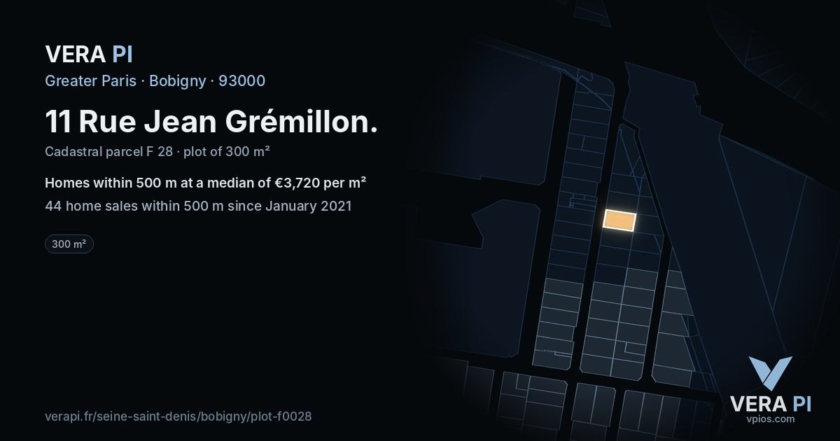 11 Rue Jean Grémillon, Bobigny at night – the plot lit, the parcels around coloured by the prices near them