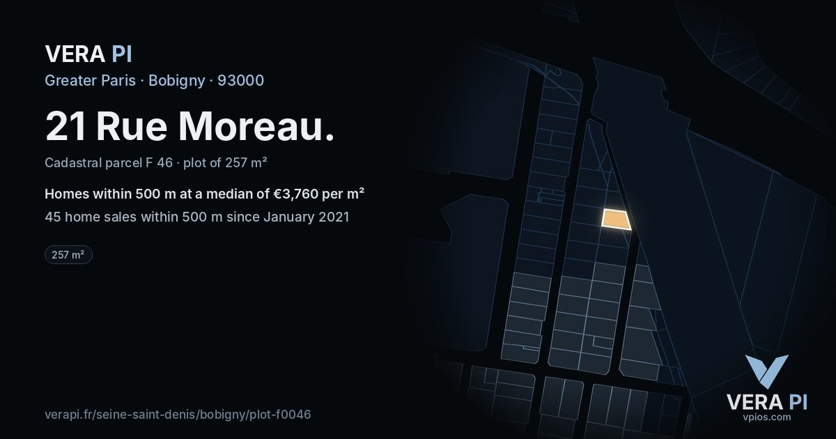 21 Rue Moreau, Bobigny at night – the plot lit, the parcels around coloured by the prices near them