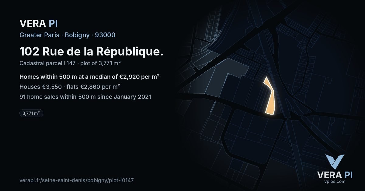 102 Rue de la République, Bobigny at night – the plot lit, the parcels around coloured by the prices near them