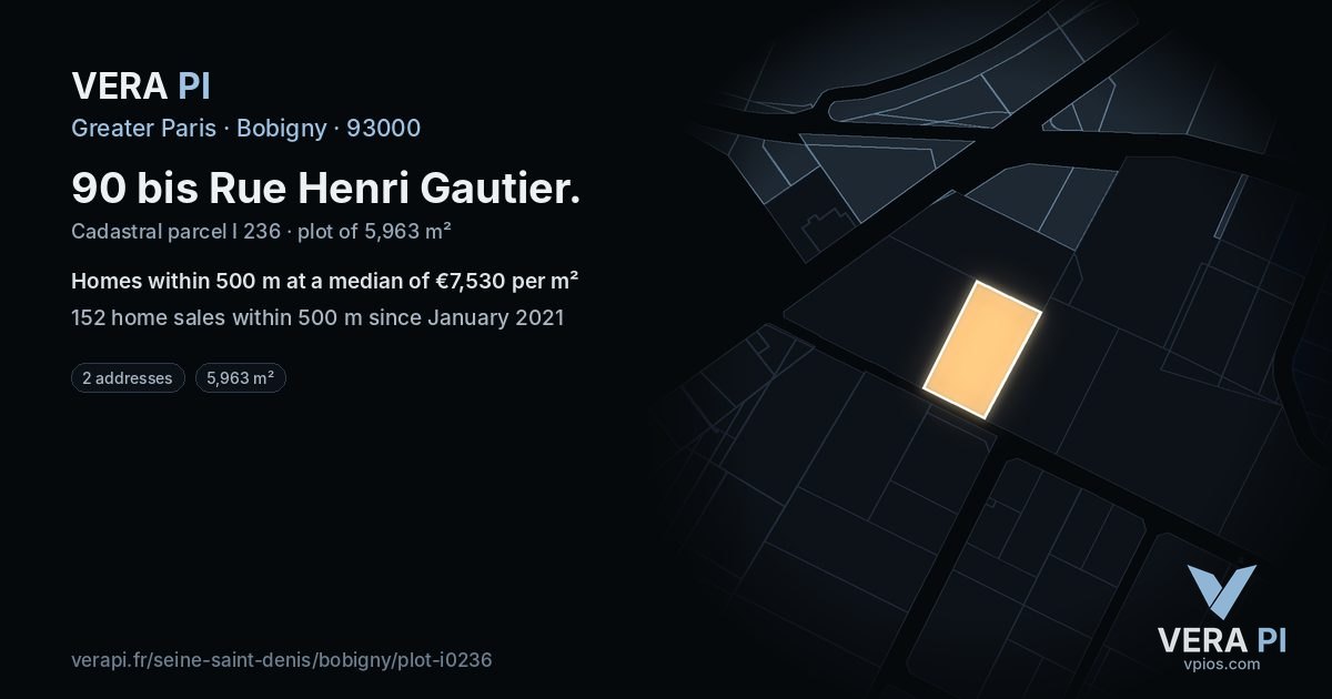 90 bis Rue Henri Gautier, Bobigny at night – the plot lit, the parcels around coloured by the prices near them